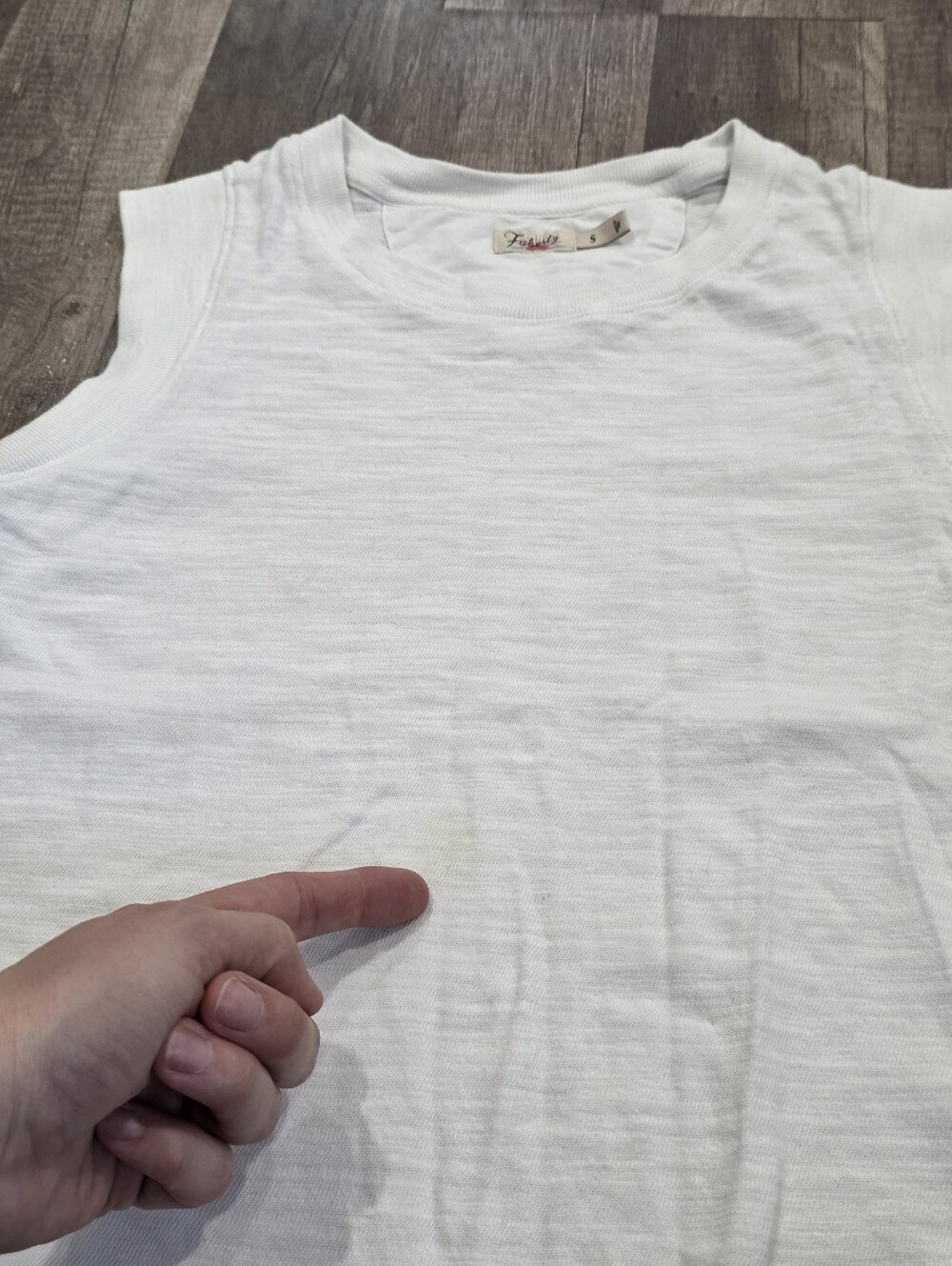 Nwt FAHERTY Muscle Tank Sun Wash Boho Classic White Sleeveless Crewneck Tank Top - Picture 9 of 16